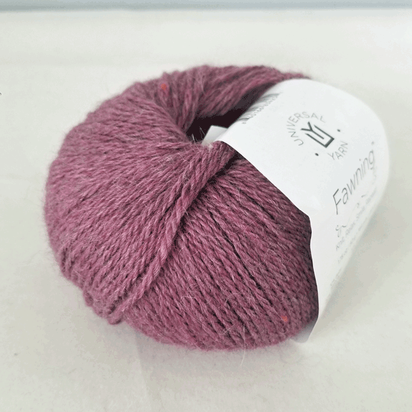 Universal Yarn Fawning