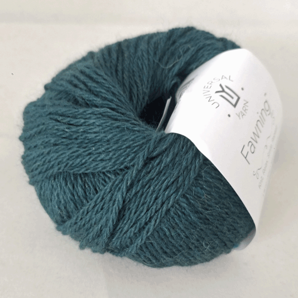Universal Yarn Fawning
