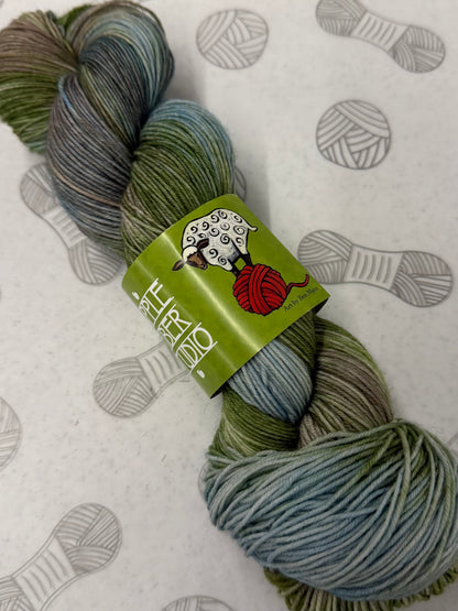 Apple Fiber Studio  - Gala (Limited Edition Colors)