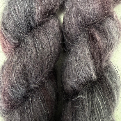 Apple Fiber Studio Cortland - Suri and Silk