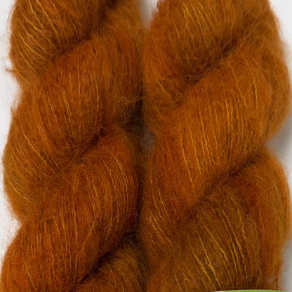 Apple Fiber Studio Cortland - Suri and Silk