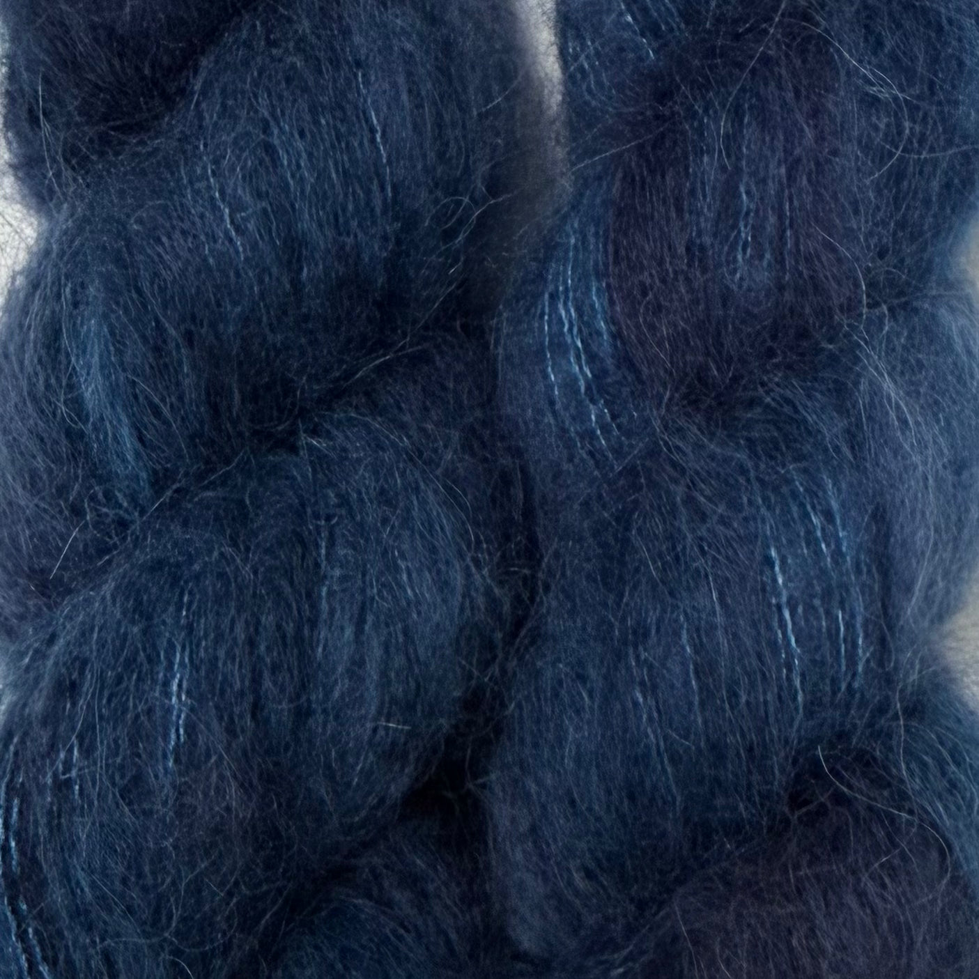 Apple Fiber Studio Cortland - Suri and Silk
