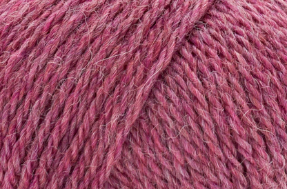 Universal Yarn Fawning