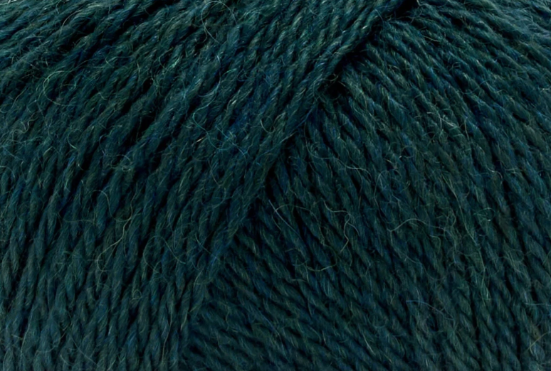 Universal Yarn Fawning