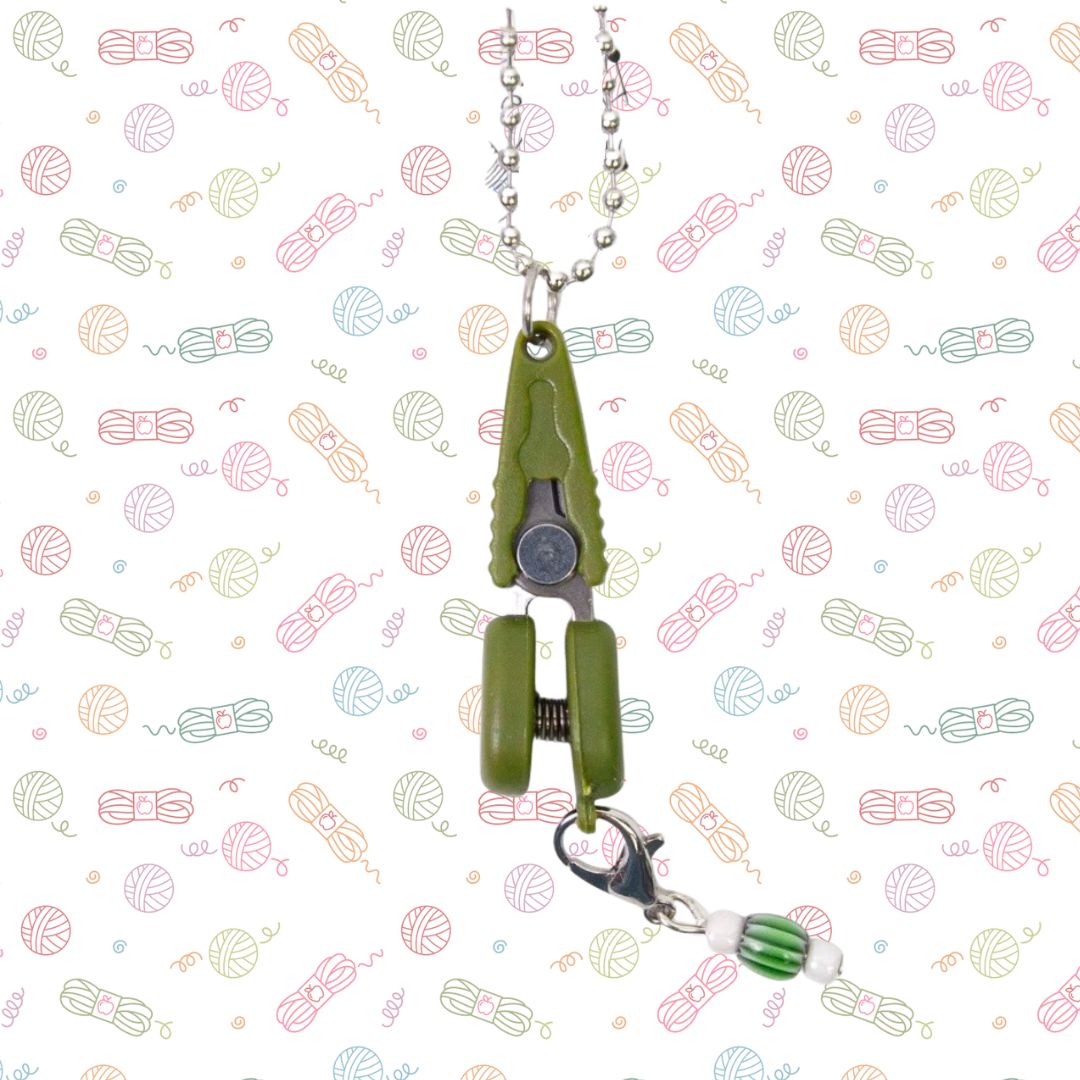 Mini Scissor with Stitch Marker for Travel Knit and Crochet