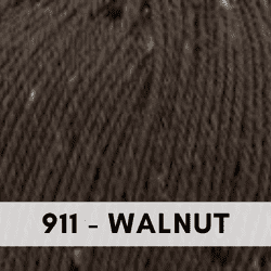 Universal Deluxe Worsted Weight Tweed, Superwash Wool, Walnut 911